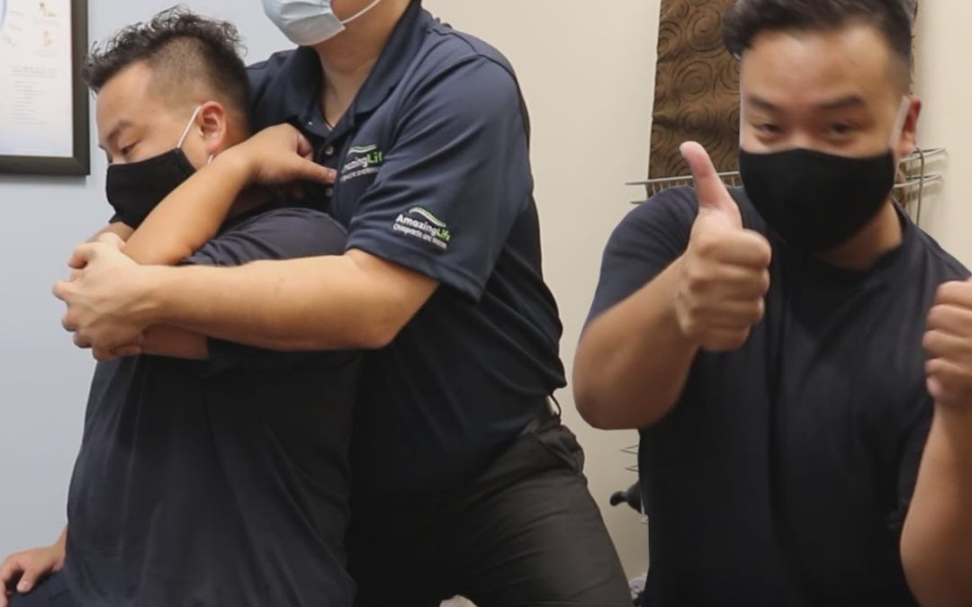 Video: Flight Attendant Get’s Adjusted